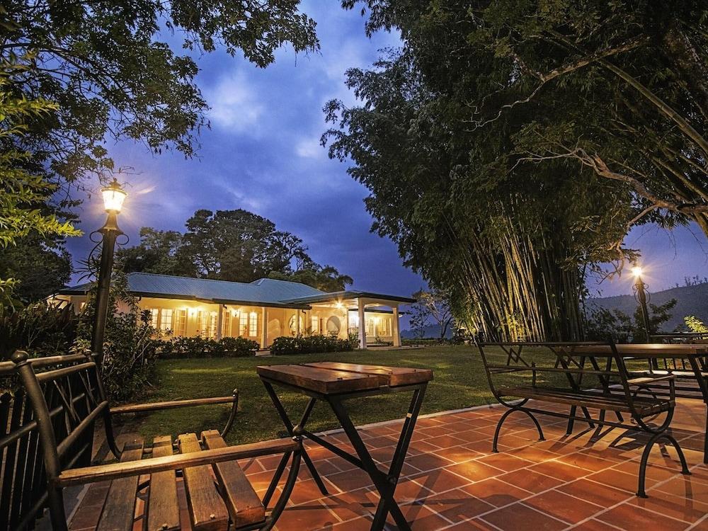 Hotel Strathdon By Zinc Journeys Ginigathena Exterior foto
